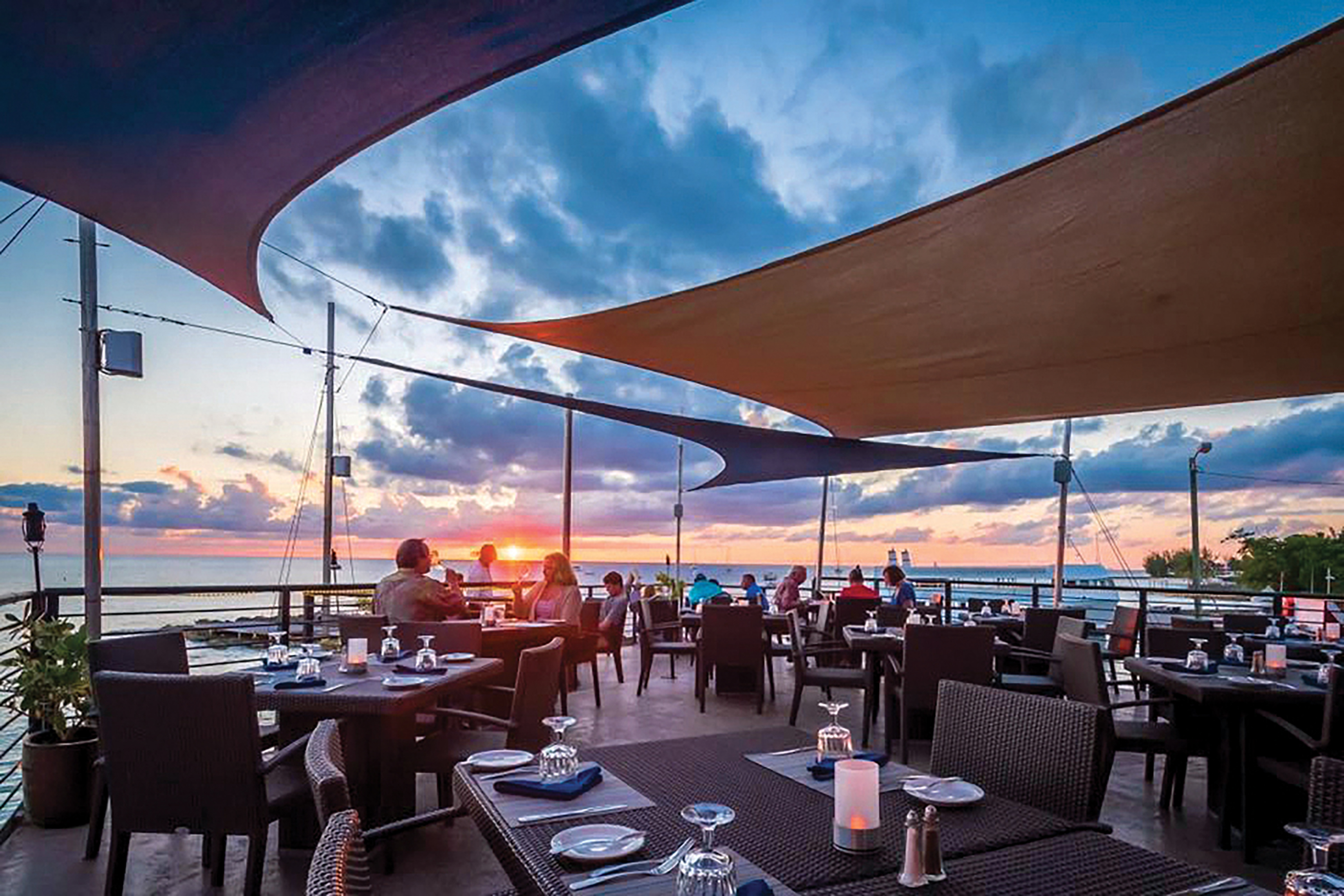 SAVOUR THE MOMENT, CAYMAN RESTAURANTS